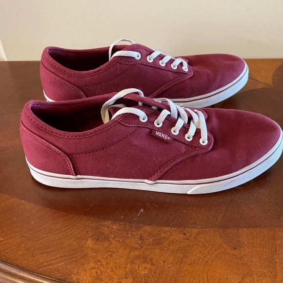 Vans - Picture 4 of 6